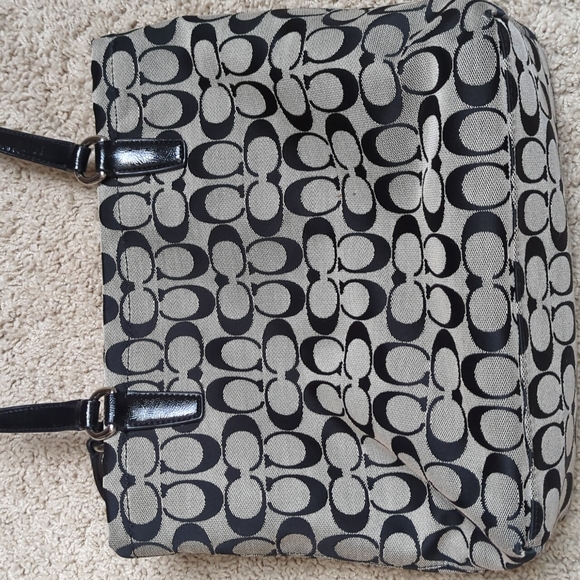 Coach shoulder bag - Picture 4 of 8